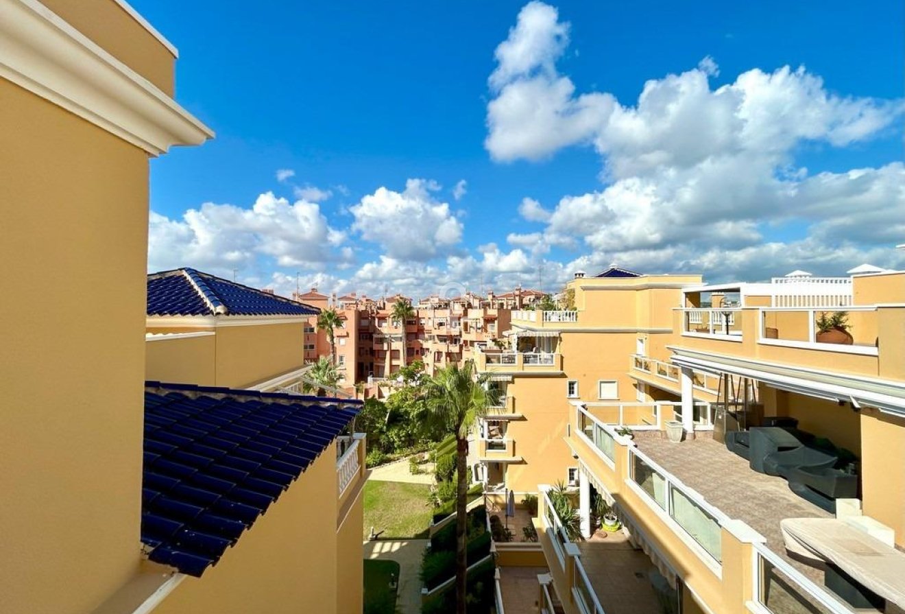 Reventa - Ático -
Orihuela Costa - Aguamarina