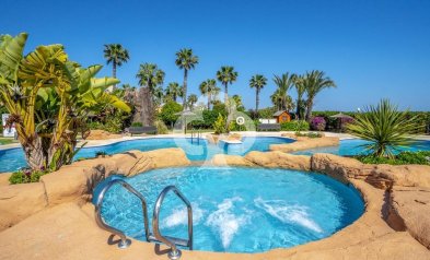 Reventa - Ático -
Orihuela Costa - Aguamarina