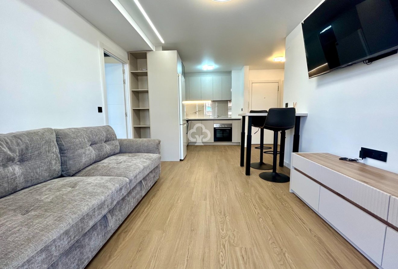 Reventa - Apartment -
Torrevieja - Punta Prima
