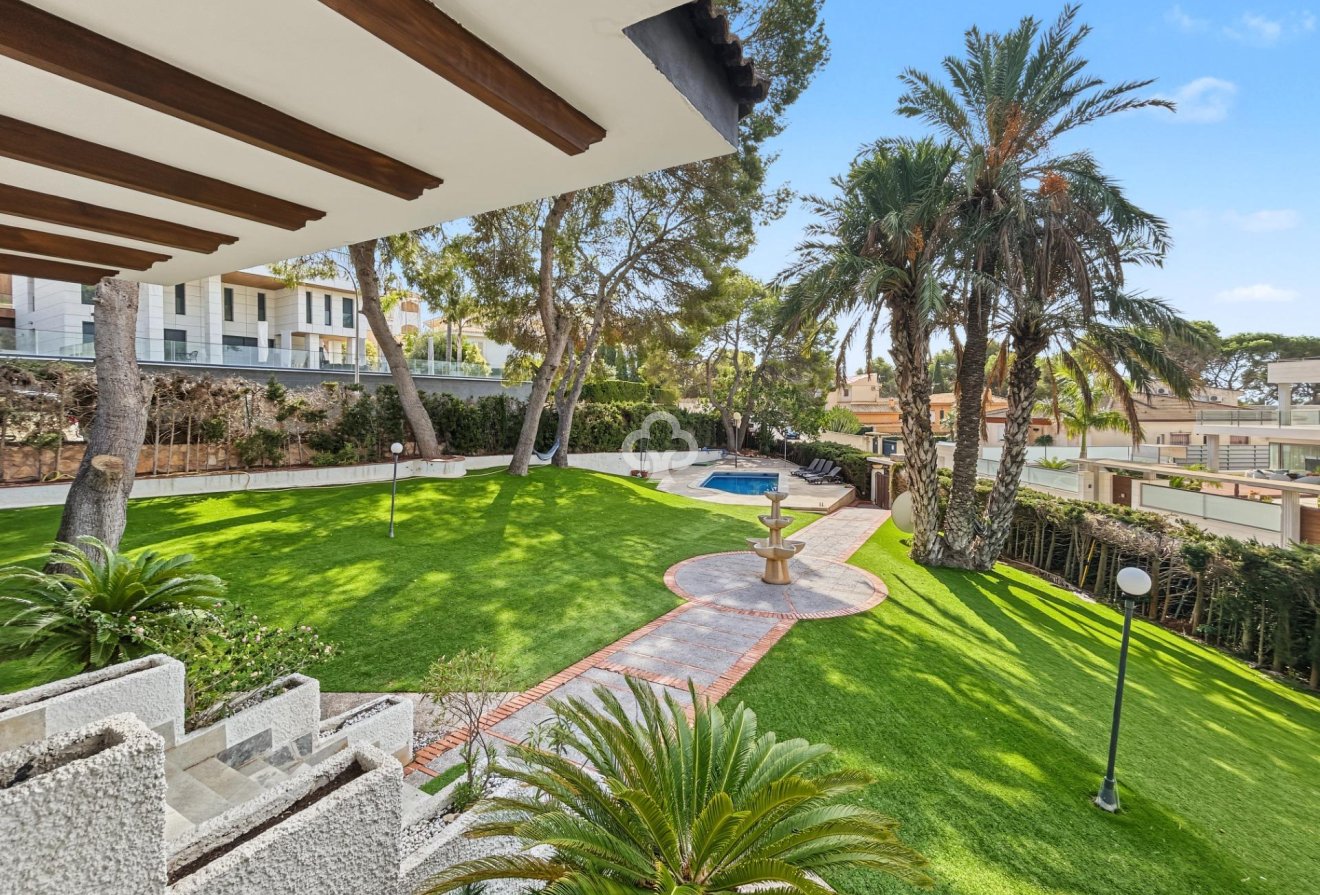 Wiederverkauf - Villa -
Orihuela Costa - Campoamor