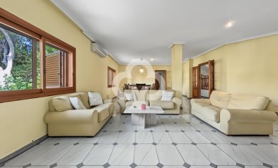 Wiederverkauf - Villa -
Orihuela Costa - Campoamor