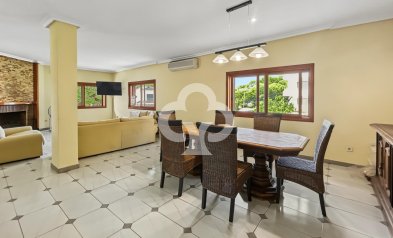 Wiederverkauf - Villa -
Orihuela Costa - Campoamor