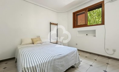 Wiederverkauf - Villa -
Orihuela Costa - Campoamor