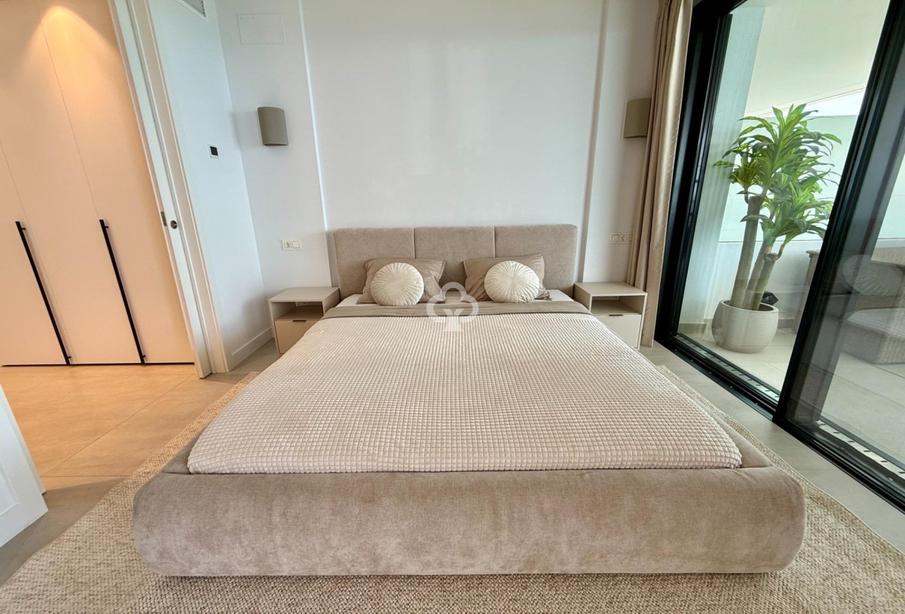 Wiederverkauf - Apartamento -
Fuengirola - El Higuerón