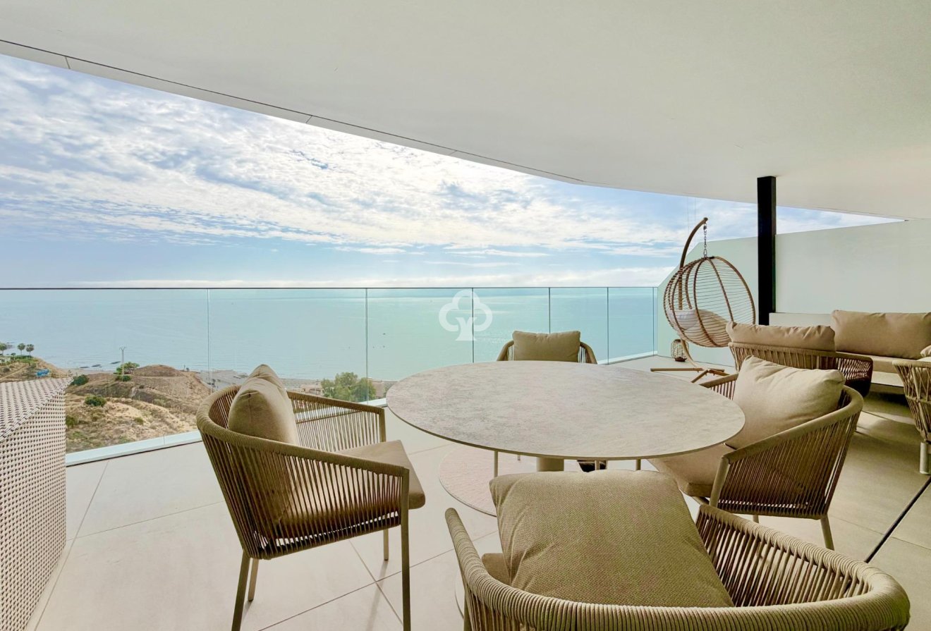 Wiederverkauf - Apartamento -
Fuengirola - El Higuerón