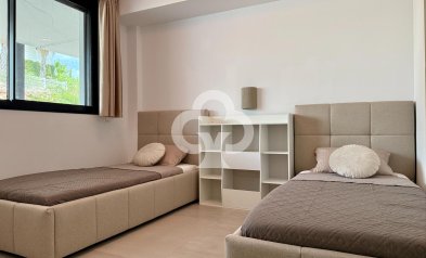 Wiederverkauf - Apartamento -
Fuengirola - El Higuerón