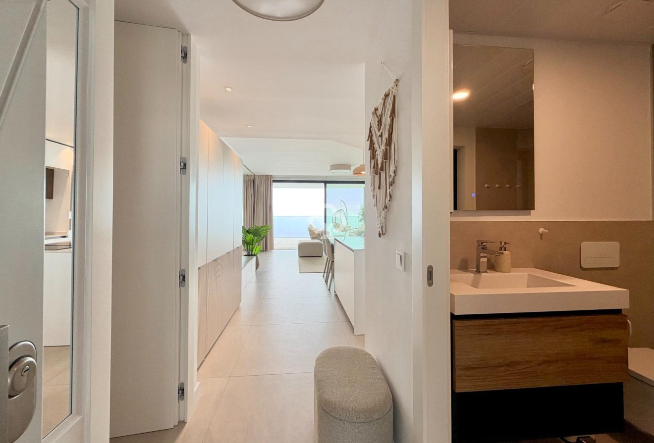 Wiederverkauf - Apartamento -
Fuengirola - El Higuerón