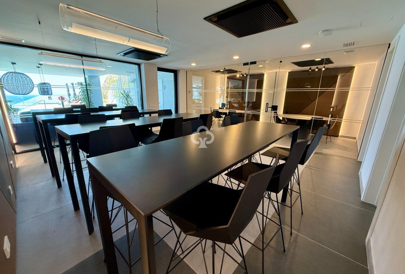 Wiederverkauf - Apartamento -
Fuengirola - El Higuerón