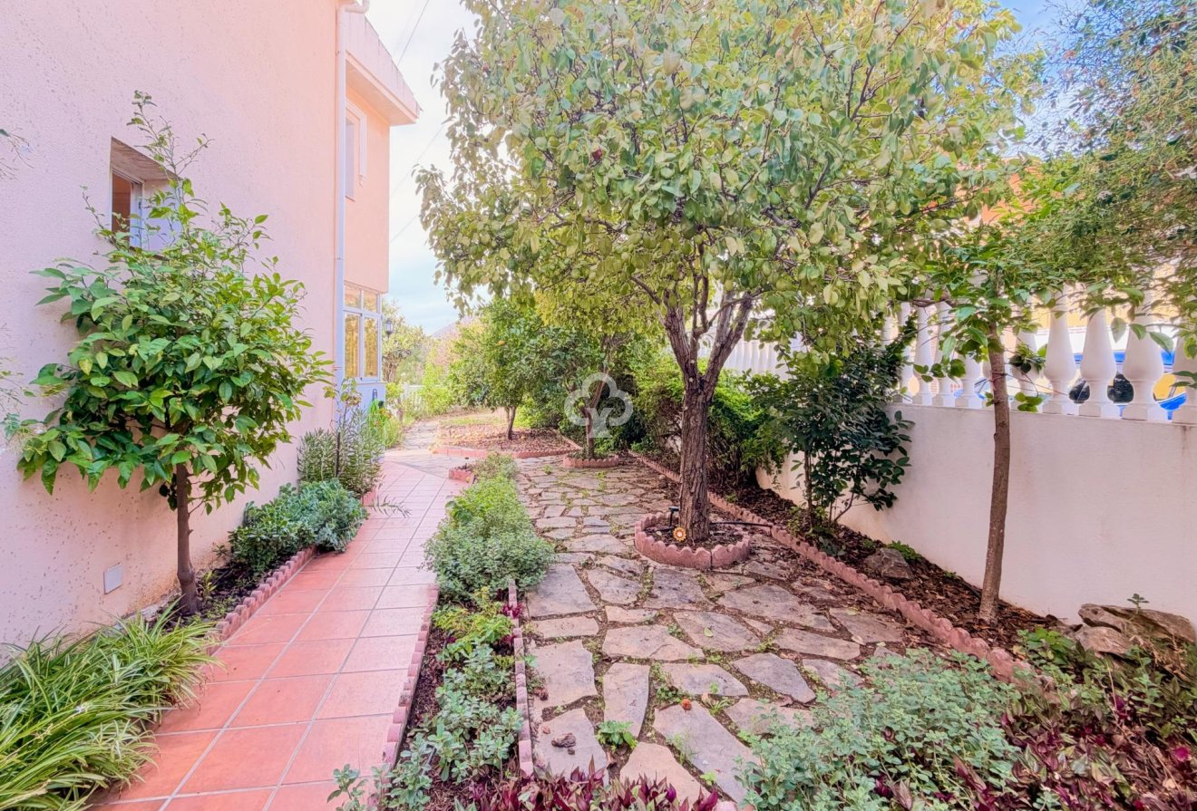 Long Term Rental - Semi-detached house -
Benalmádena - Arroyo de la miel