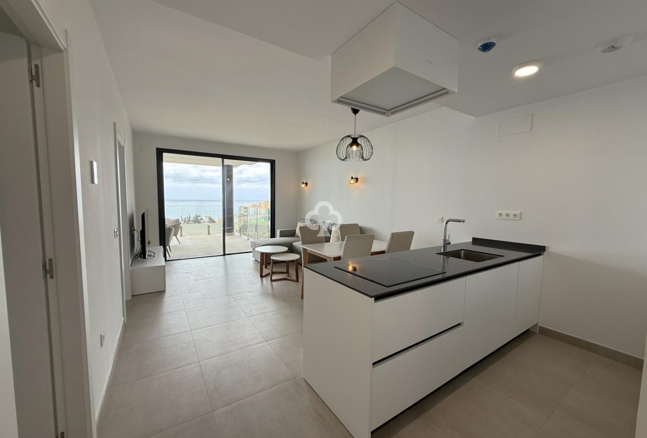 Wiederverkauf - Apartamento -
Fuengirola - Carvajal