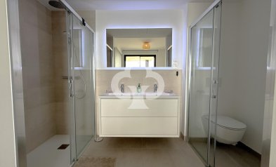 Wiederverkauf - Apartamento -
Fuengirola - Carvajal