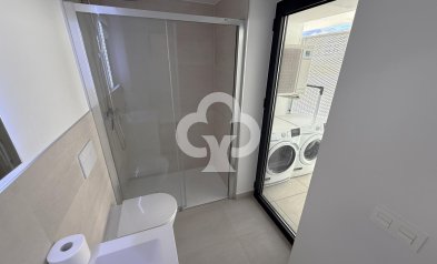 Wiederverkauf - Apartamento -
Fuengirola - Carvajal