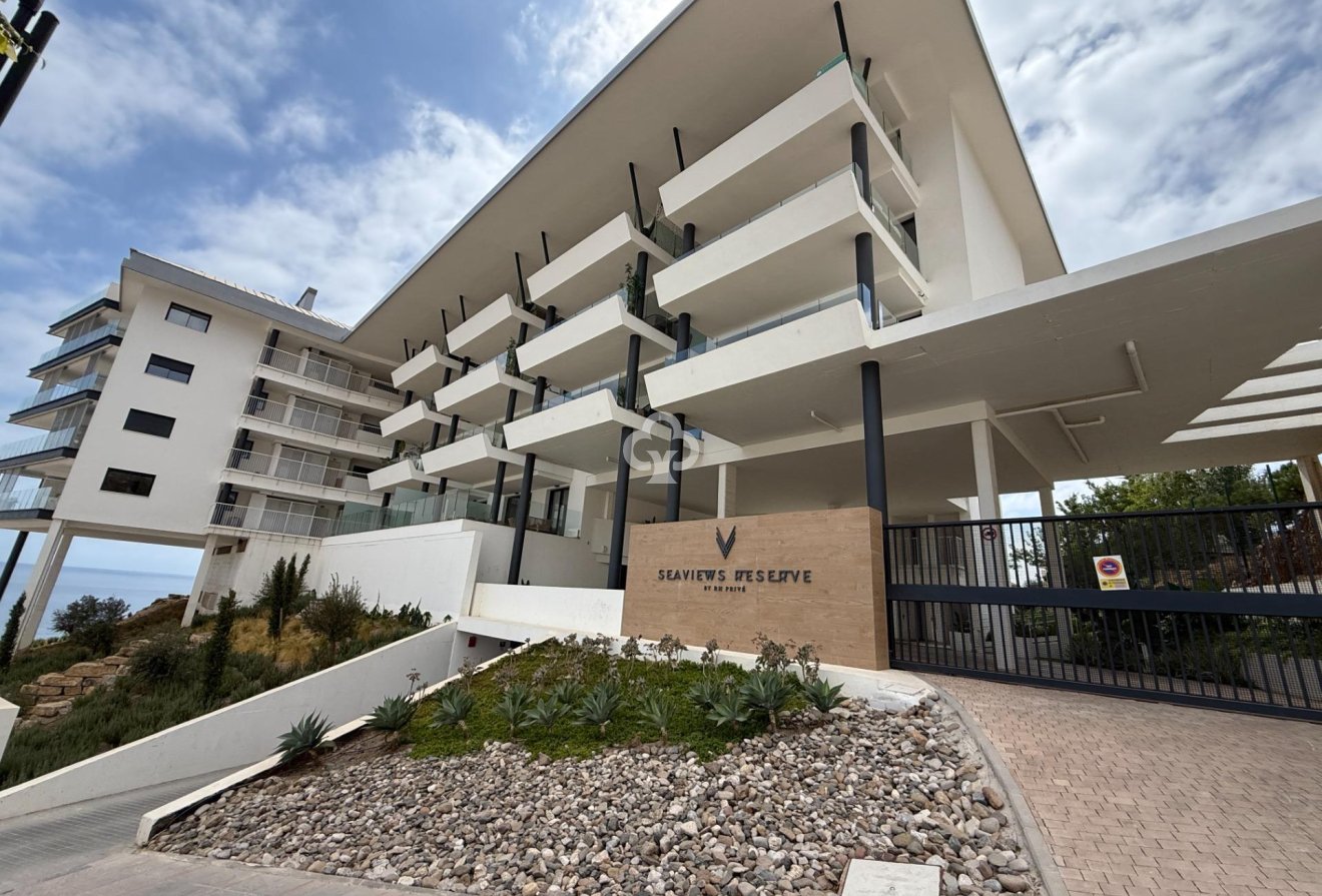 Wiederverkauf - Apartamento -
Fuengirola - Carvajal