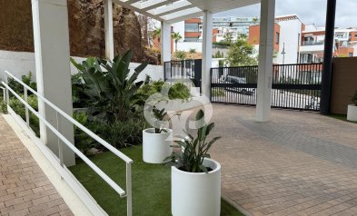 Wiederverkauf - Apartamento -
Fuengirola - Carvajal