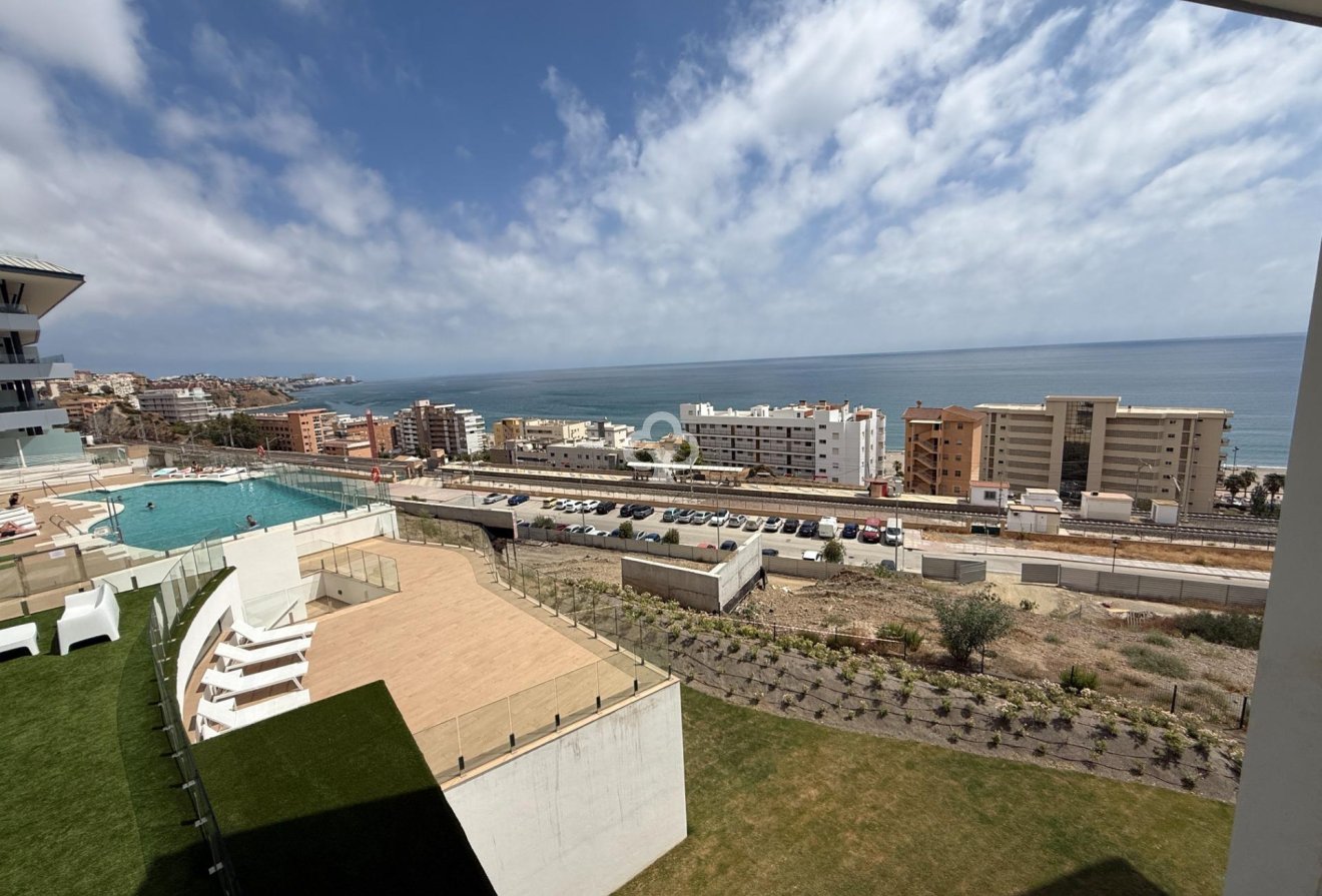 Wiederverkauf - Apartamento -
Fuengirola - Carvajal