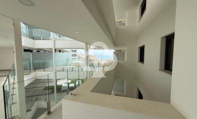 Wiederverkauf - Apartamento -
Fuengirola - Carvajal