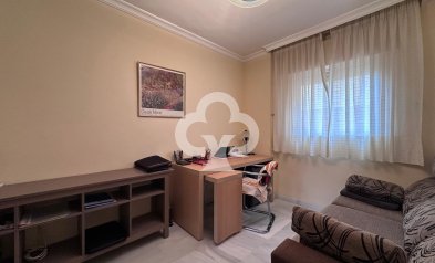 Resale - Apartament -
Fuengirola - Centro Ciudad