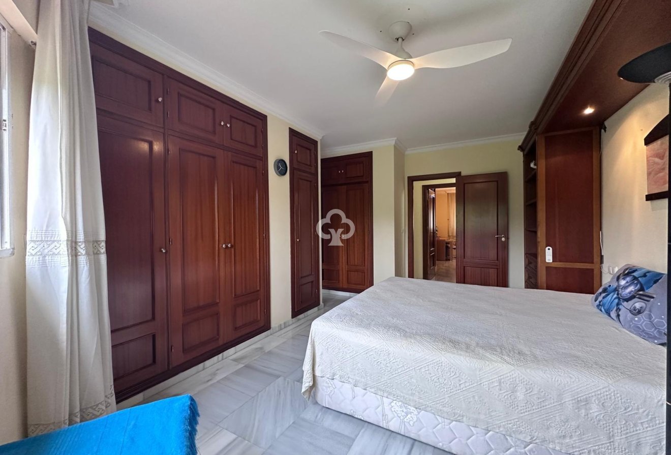 Resale - Apartament -
Fuengirola - Centro Ciudad