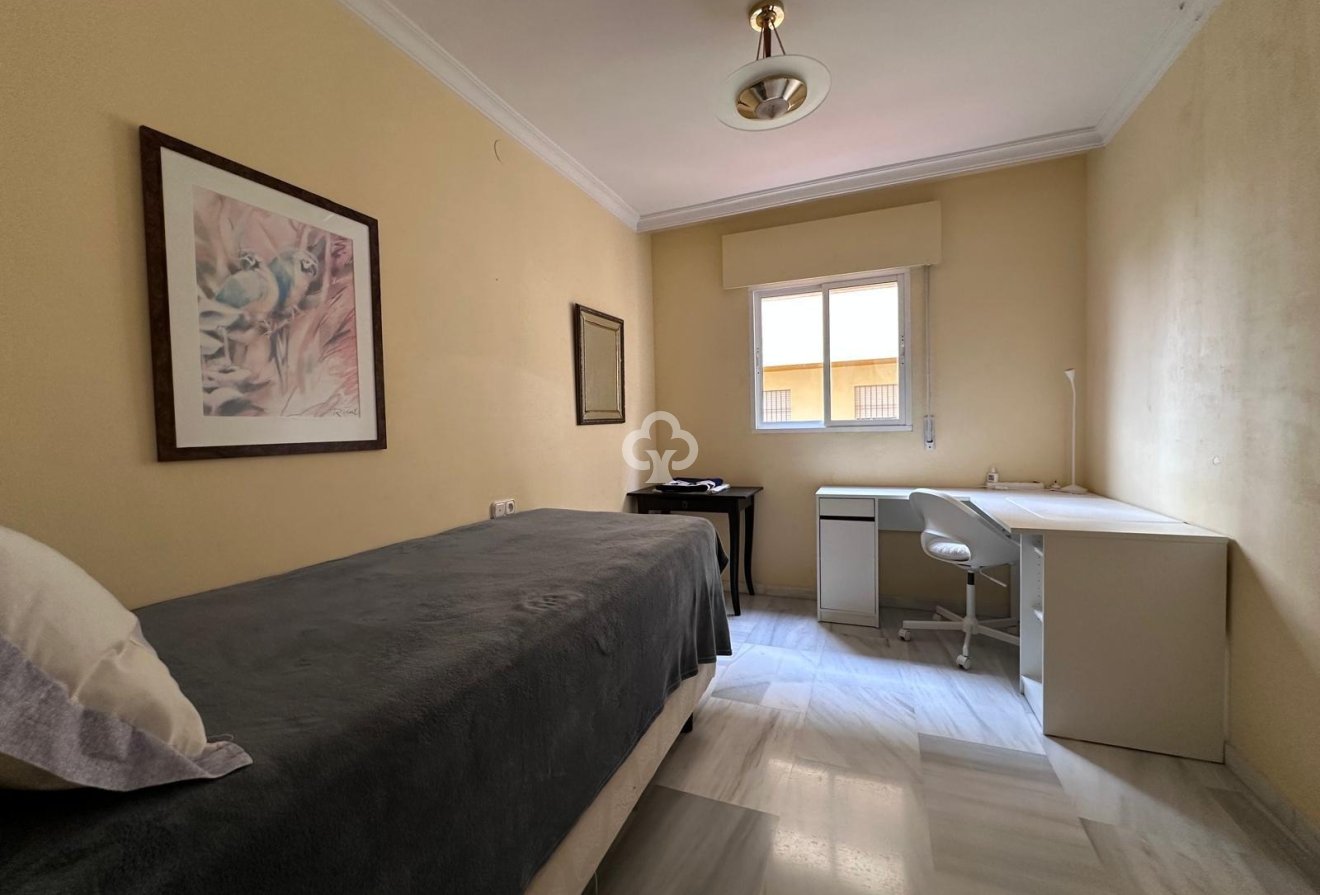 Resale - Apartament -
Fuengirola - Centro Ciudad