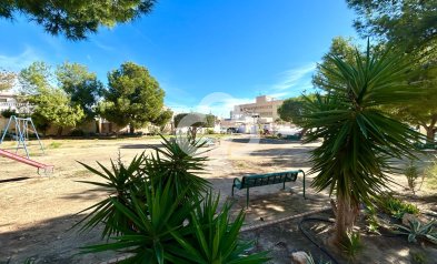 Reventa - Bungalow -
Orihuela Costa - Lomas de Don Juan