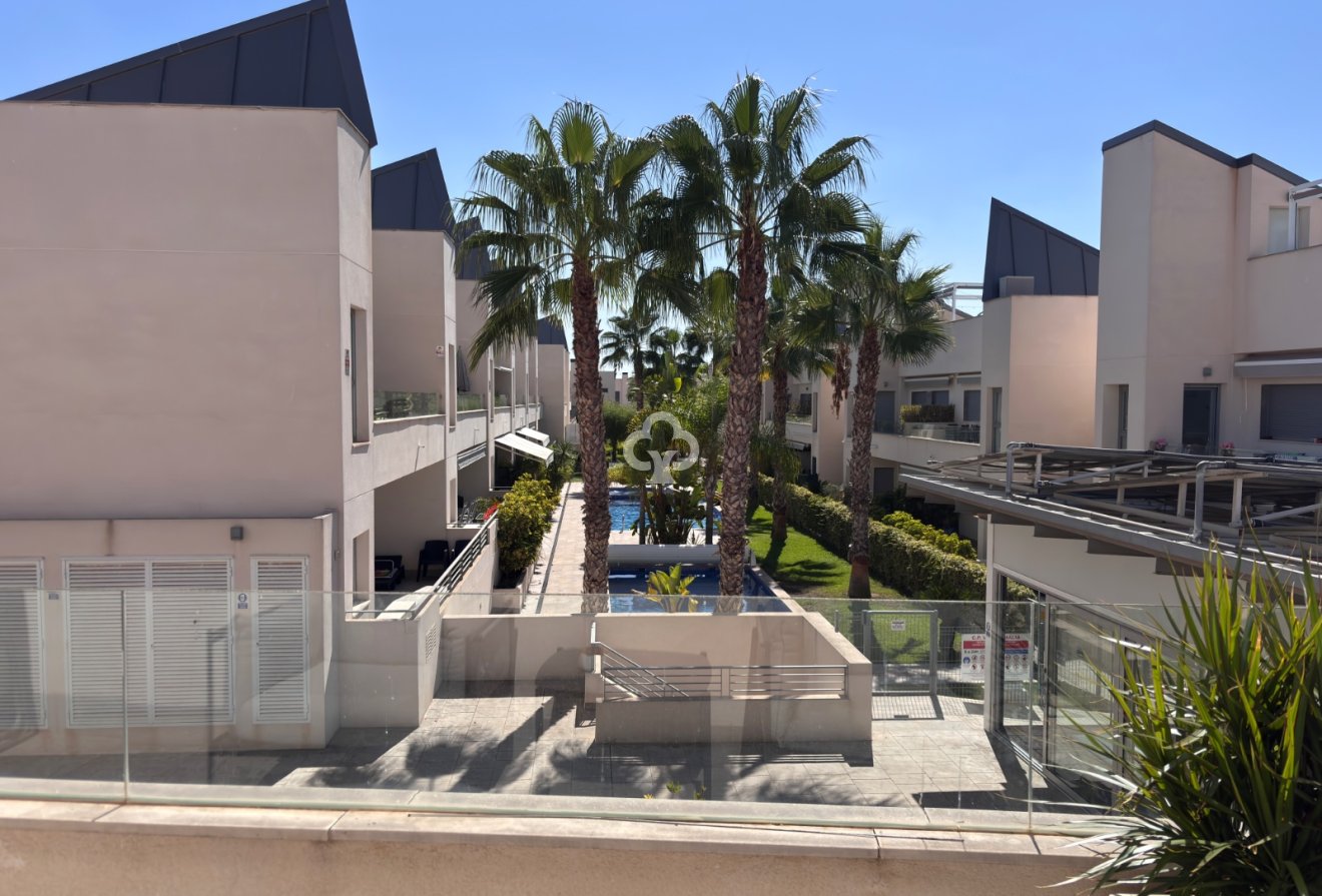 Reventa - Bungalow -
Torrevieja - 03185