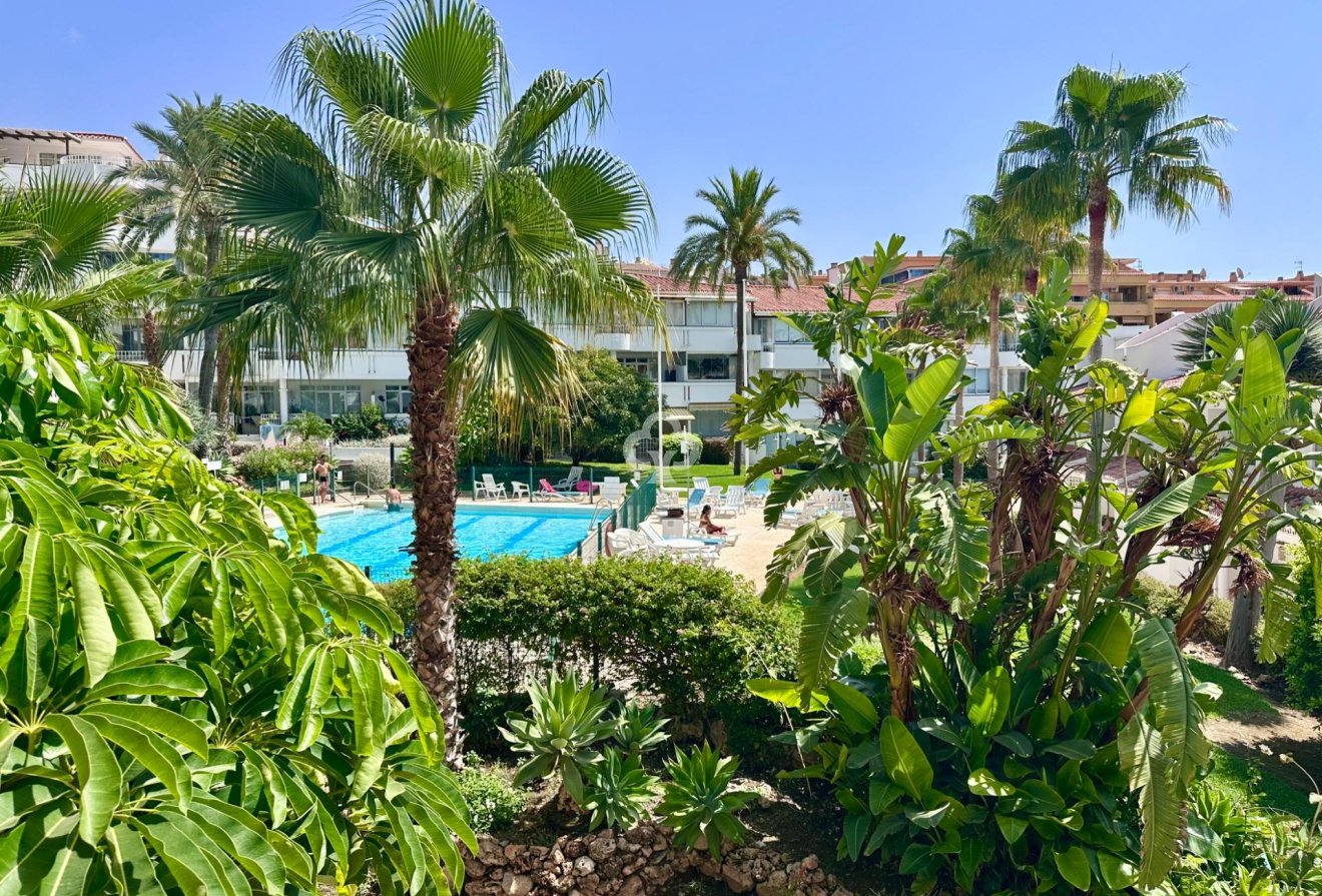 Jälleenmyynti - Huoneisto -
Fuengirola - Los Pacos