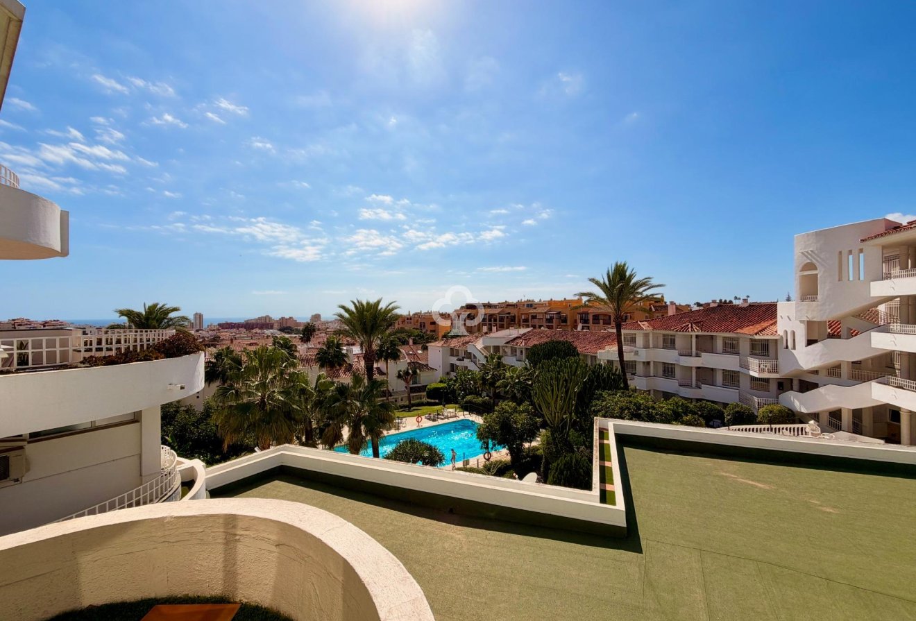 Jälleenmyynti - Huoneisto -
Fuengirola - Los Pacos