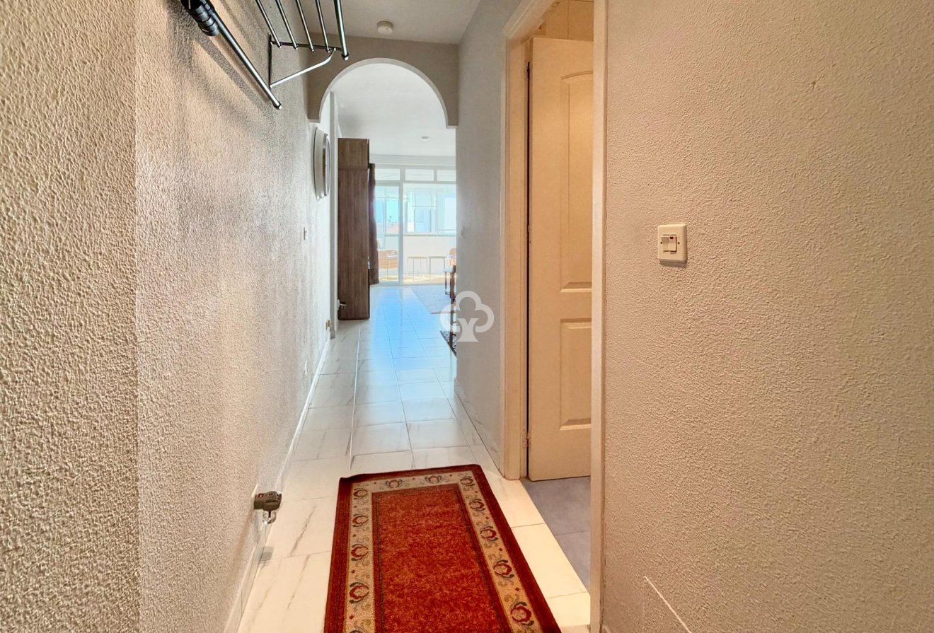 Jälleenmyynti - Huoneisto -
Fuengirola - Los Pacos
