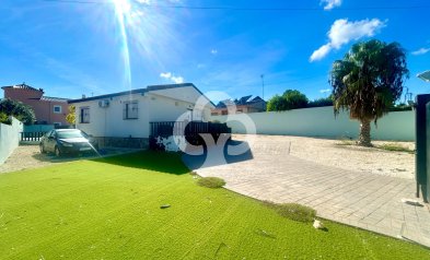 Reventa - Villa -
Pilar de la Horadada - Pinar de Campoverde