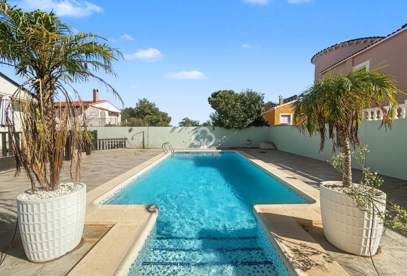 Reventa - Villa -
Pilar de la Horadada - Pinar de Campoverde