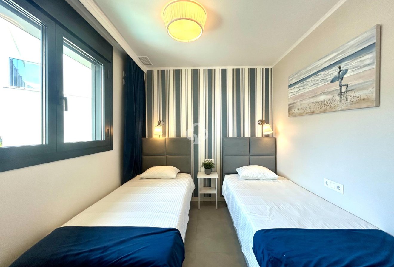 Jälleenmyynti - Apartment -
Dehesa de campoamor - Campoamor