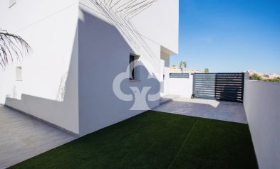 Obra nueva - Detached houses -
Los Montesinos