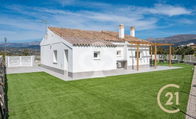 New Build - Detached houses -
Viñuela