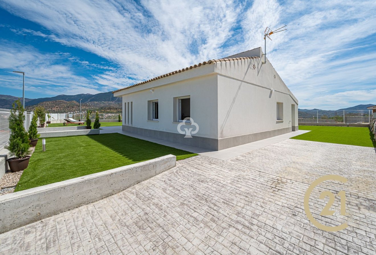 New Build - Detached houses -
Viñuela