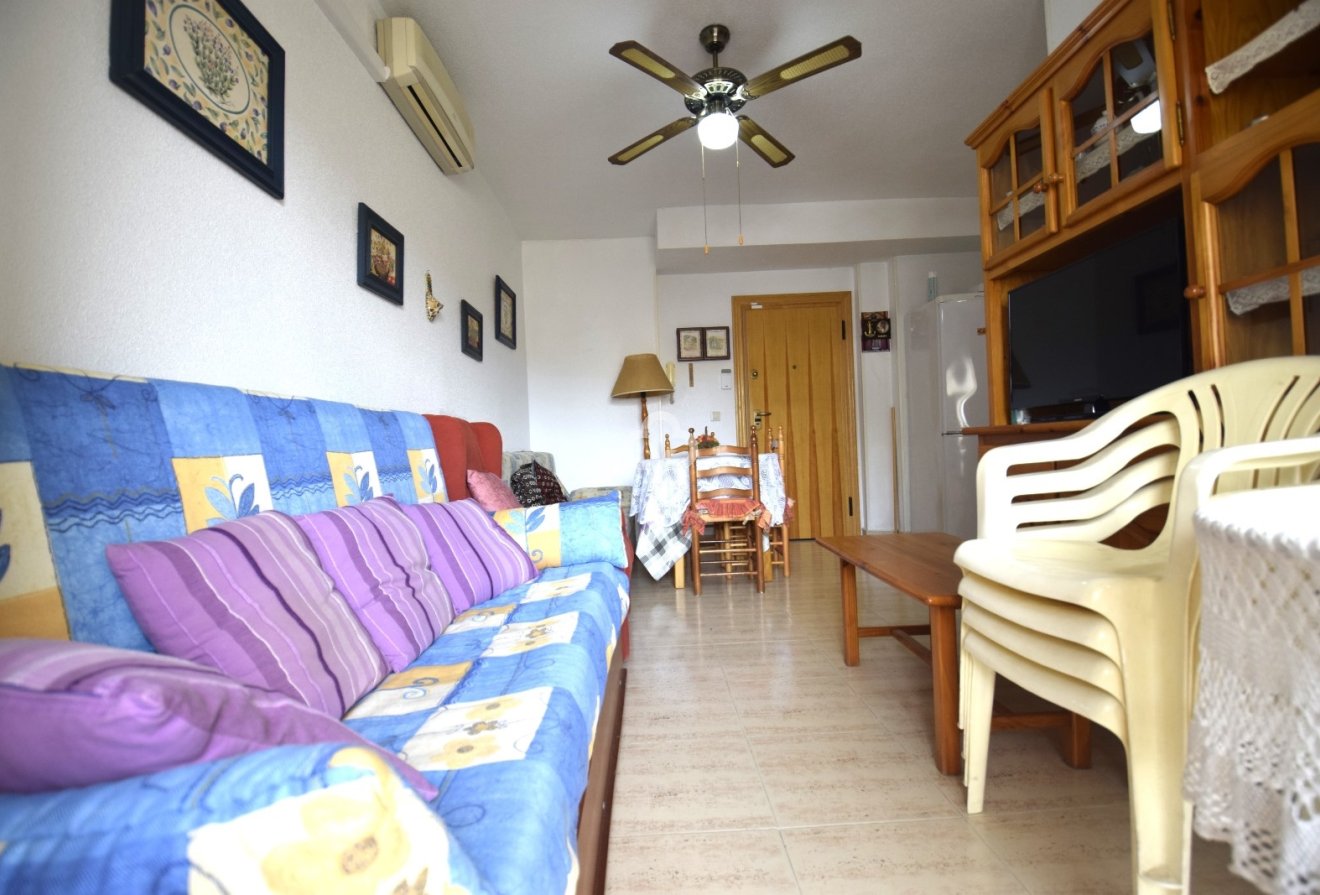 Resale - Apartament -
Guardamar del Segura - Guardamar pueblo
