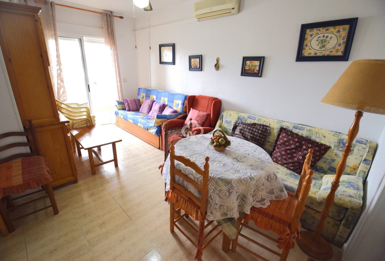 Resale - Apartament -
Guardamar del Segura - Guardamar pueblo