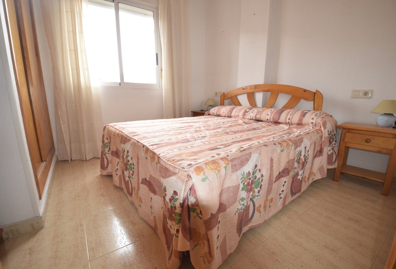 Resale - Apartament -
Guardamar del Segura - Guardamar pueblo