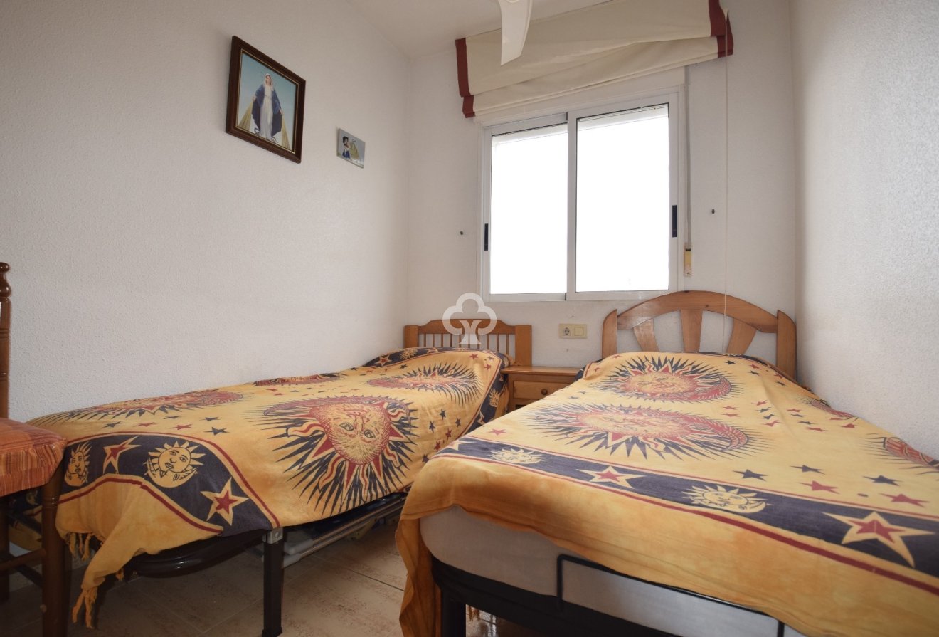 Resale - Apartament -
Guardamar del Segura - Guardamar pueblo