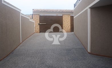 Nybyggnation - Detached houses -
Torrevieja - torrevieja