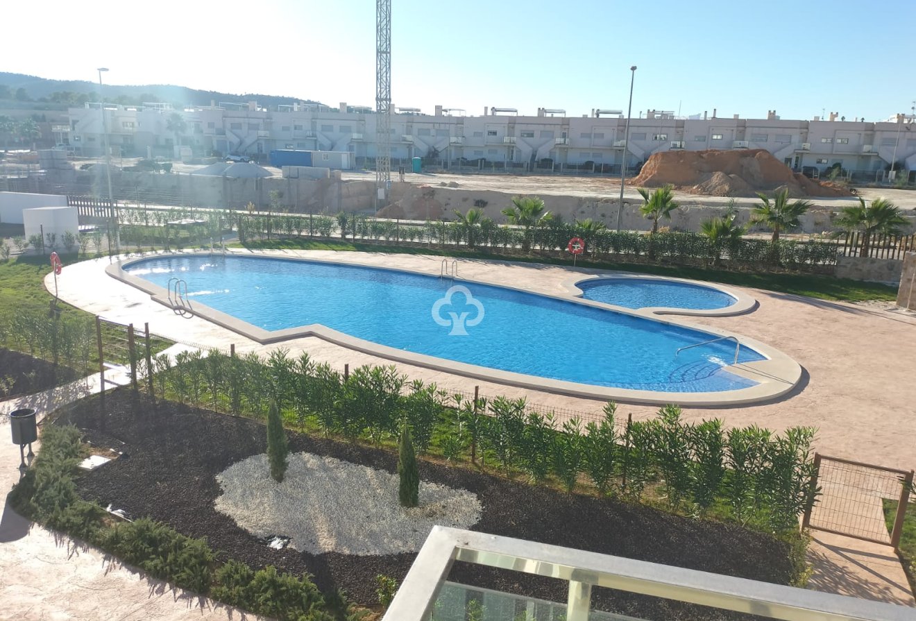 Obra nueva - Bungalows -
Orihuela