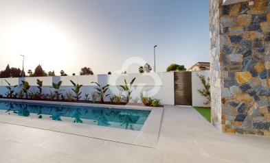 Nybyggnation - Villas -
Los Alcázares