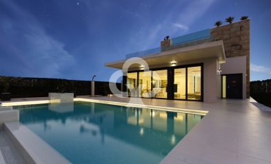 Obra nueva - Villas -
Orihuela