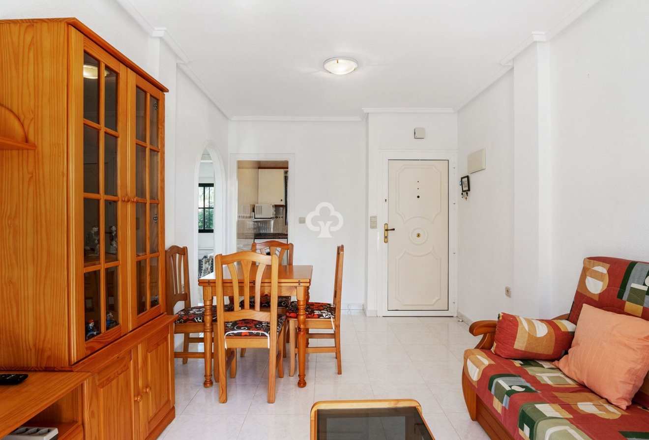 Resale - Apartament -
Orihuela Costa - Punta Prima