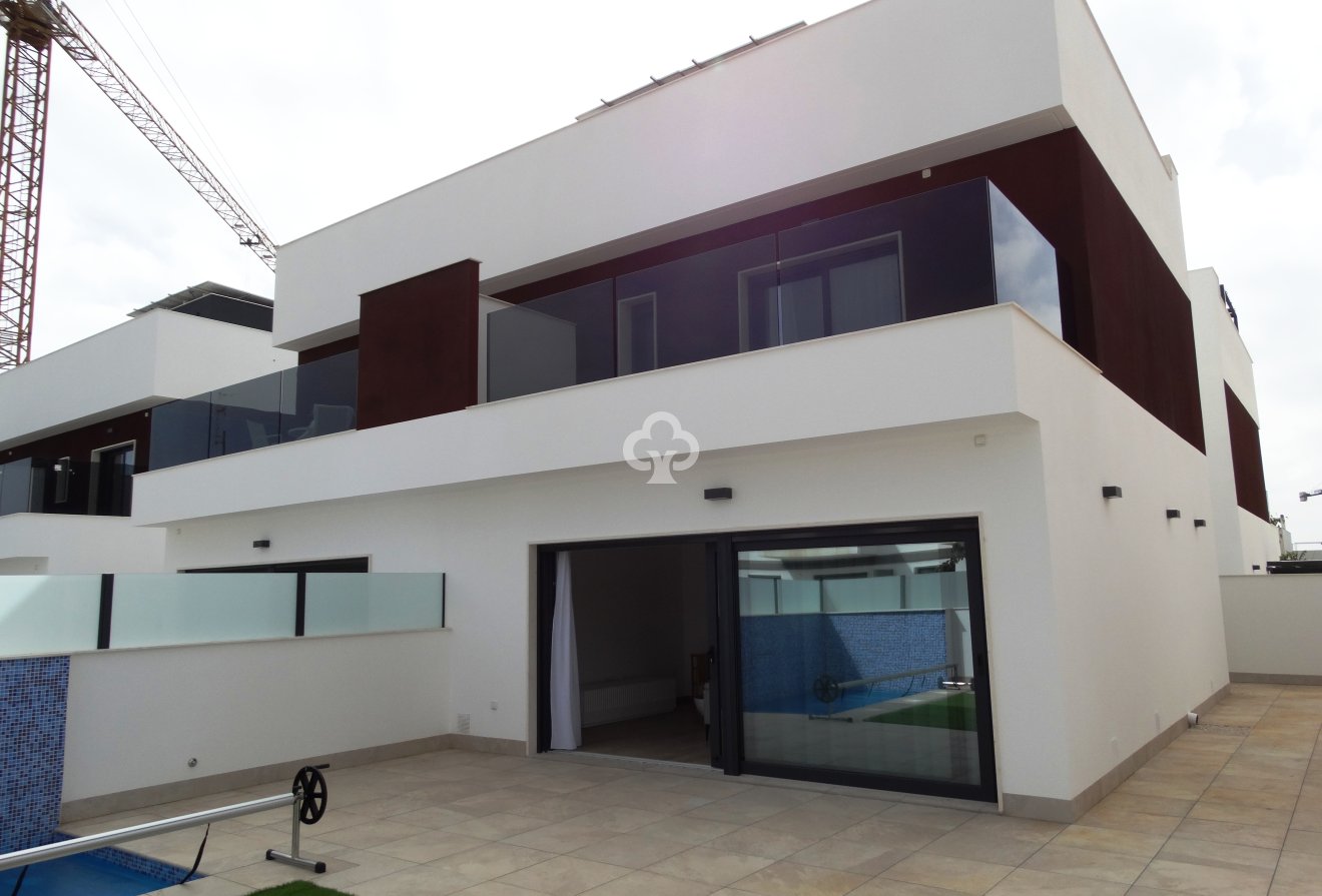 Obra nueva - Townhouses -
San Javier