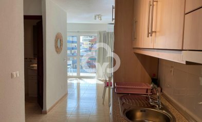 Reventa - Apartamento -
Fuengirola - 1ª Línea de playa