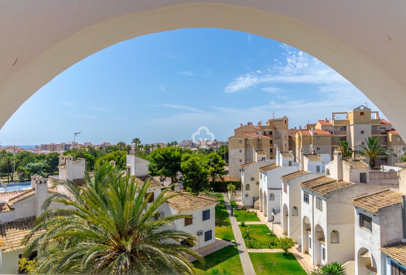 Wiederverkauf - Wohnung -
Torrevieja - Nueva Torrevieja - Aguas Nuevas