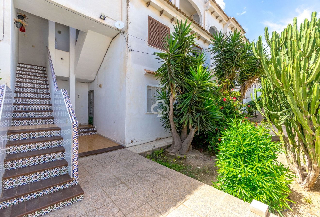 Wiederverkauf - Wohnung -
Torrevieja - Nueva Torrevieja - Aguas Nuevas