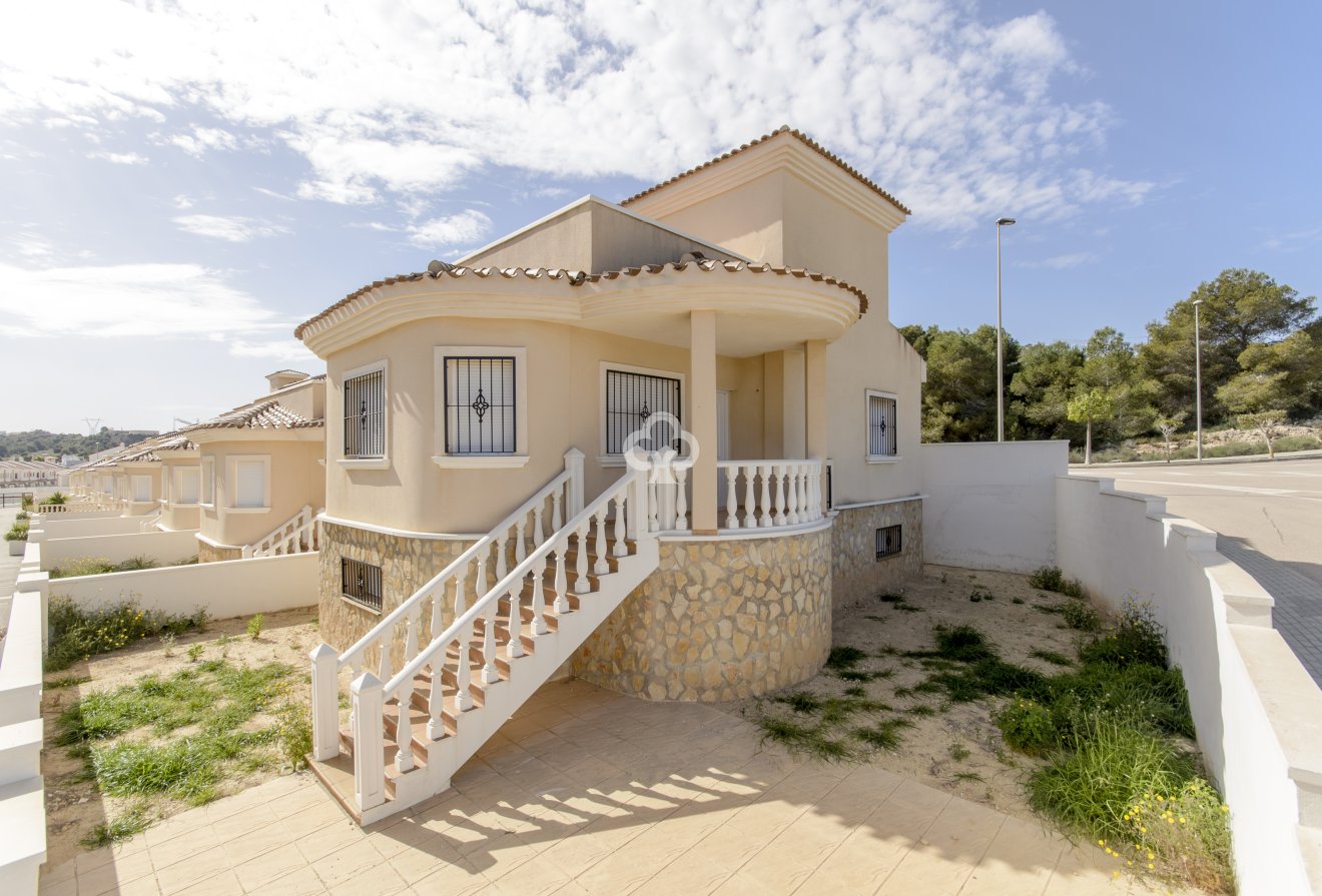 Obra nueva - Villas -
San Miguel de Salinas