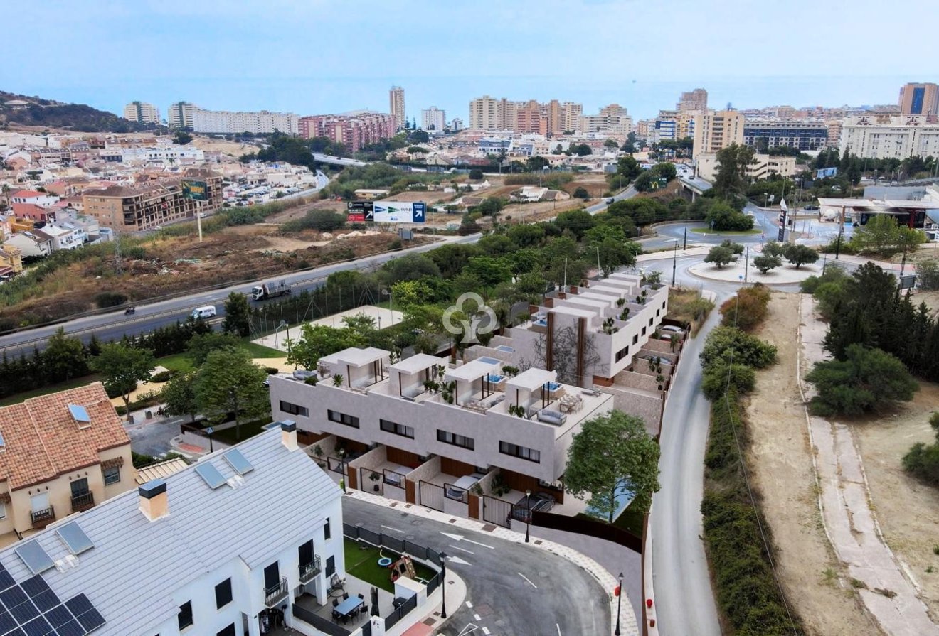 Neue Gebäude - Stadthaus -
Fuengirola - Los Boliches