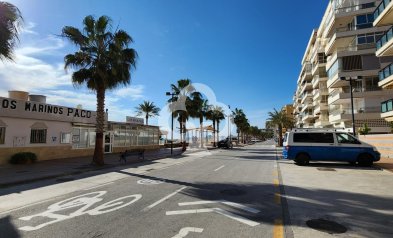 Jälleenmyynti - Huoneisto -
Fuengirola - Carvajal